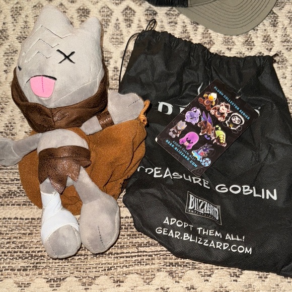 Blizzard Treasure Goblin Plush Toy - Picture 1 of 2